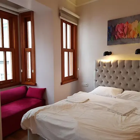 Linden شقة فندقية 3*